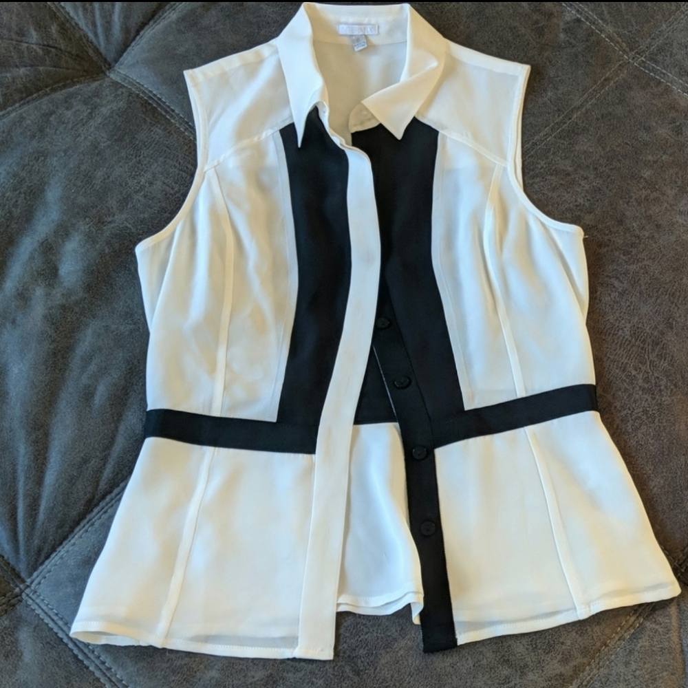 ⭐ Intermix Tuxedo Top